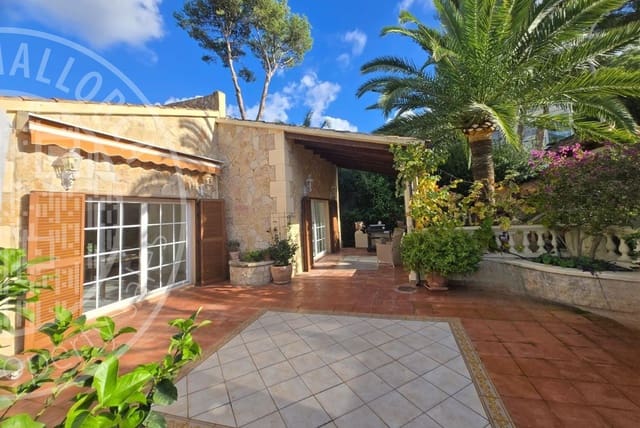 4 sypialnia Willa na sprzedaż w Santa Ponsa, Calvià z basenem garażem - 2 950 000 € (Ref: 9553104)