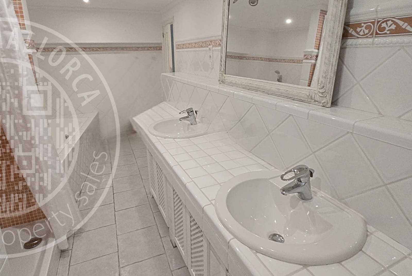 Chalet de 4 habitaciones en Santa Ponsa en venta con piscina garaje - 2.950.000 € (Ref: 9553104)