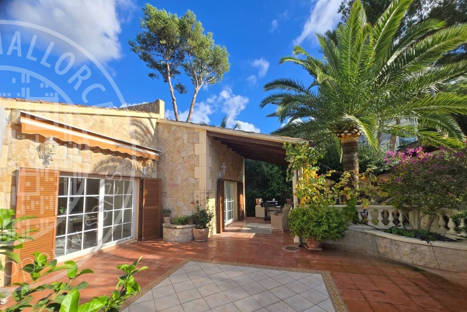 Chalet de 4 habitaciones en Santa Ponsa en venta con piscina garaje - 2.950.000 € (Ref: 9553104)