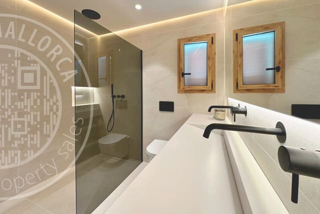 6 sovrum Villa till salu i Port de Pollença, Pollensa / Pollença med pool garage - 2 600 000 € (Ref: 9553105)