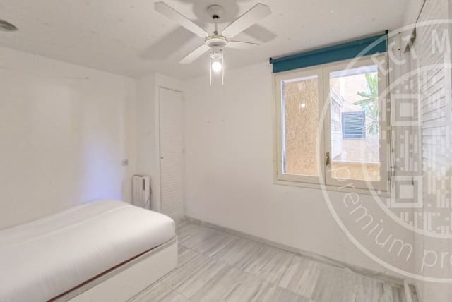 2 makuuhuone Huoneisto myytävänä paikassa Santa Ponsa, Calvià mukana uima-altaan 
autotalli - 560 000 € (Ref: 9553106)