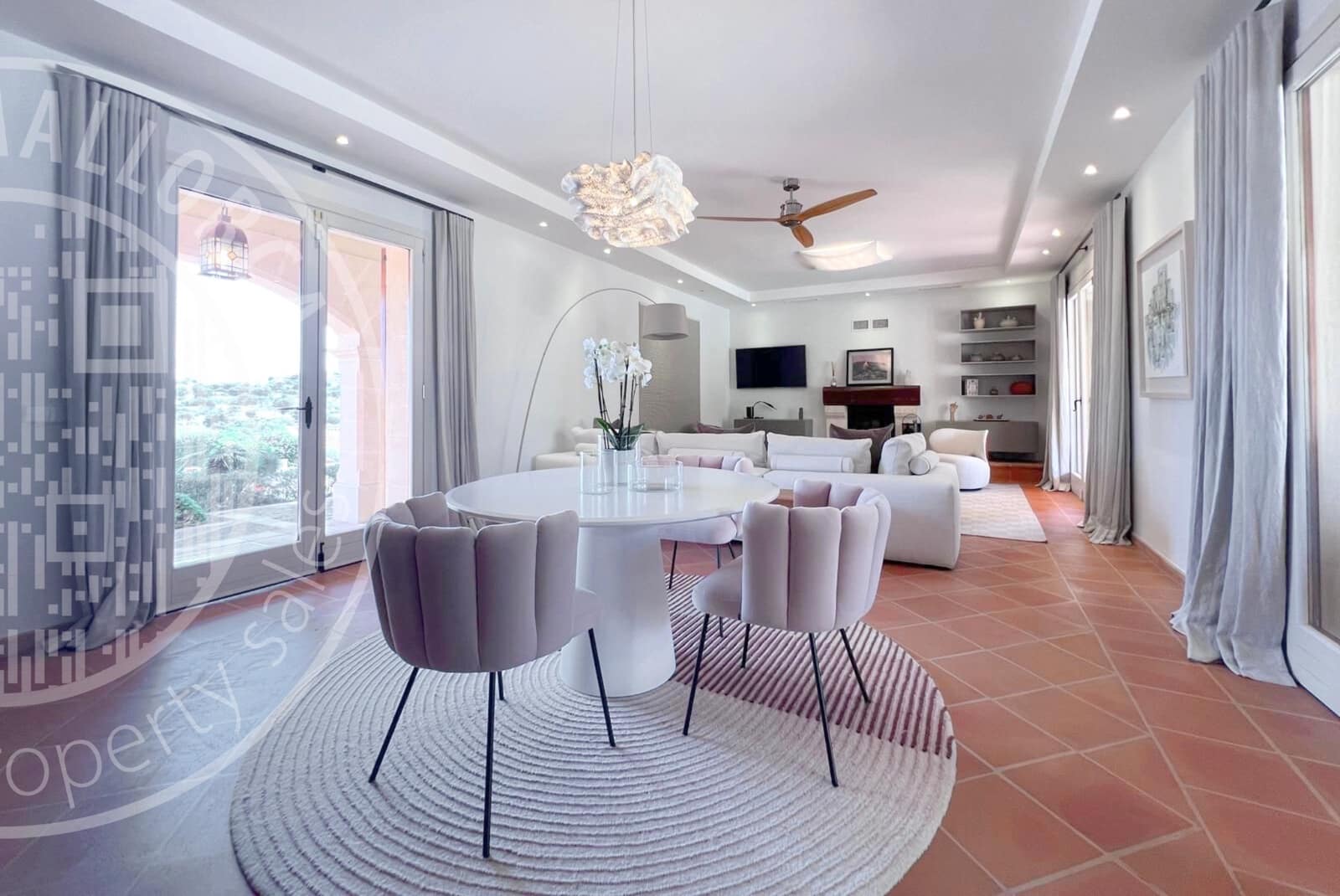 3 sypialnia Willa na sprzedaż w Santa Ponsa z basenem garażem - 2 550 000 € (Ref: 9553107)