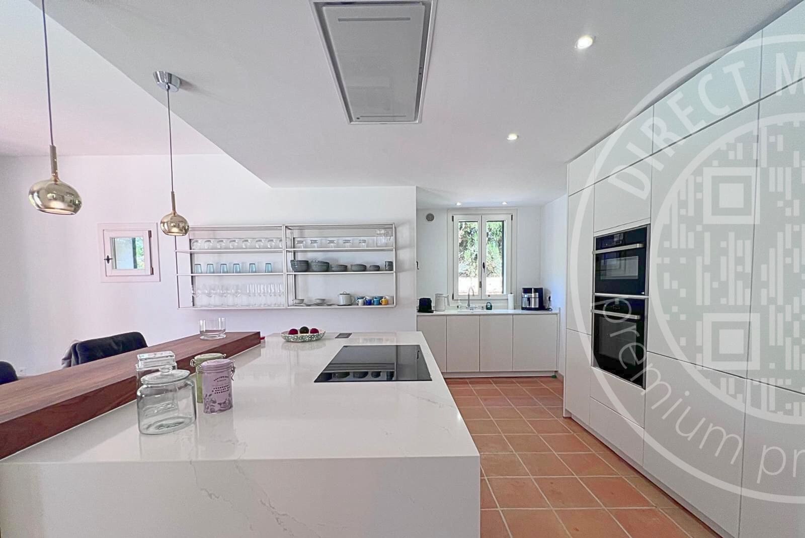 3 sypialnia Willa na sprzedaż w Santa Ponsa z basenem garażem - 2 550 000 € (Ref: 9553107)