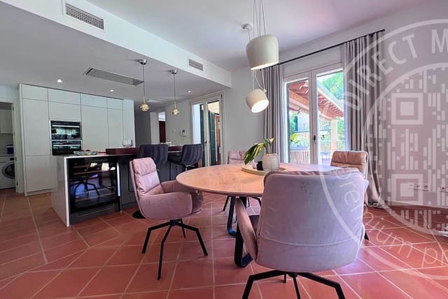 3 sypialnia Willa na sprzedaż w Santa Ponsa, Calvià z basenem garażem - 2 550 000 € (Ref: 9553107)