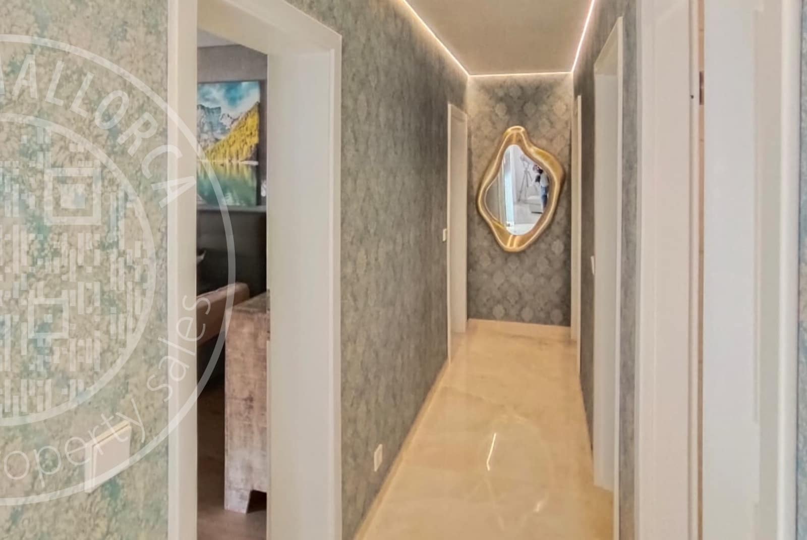 4 soveværelse Semi-Rækkehus til salg i Santa Ponsa med swimmingpool garage - € 1.690.000 (Ref: 9553110)