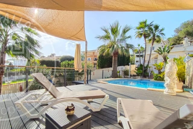 4 soveværelse Semi-Rækkehus til salg i Santa Ponsa, Calvià med swimmingpool garage - € 1.690.000 (Ref: 9553110)