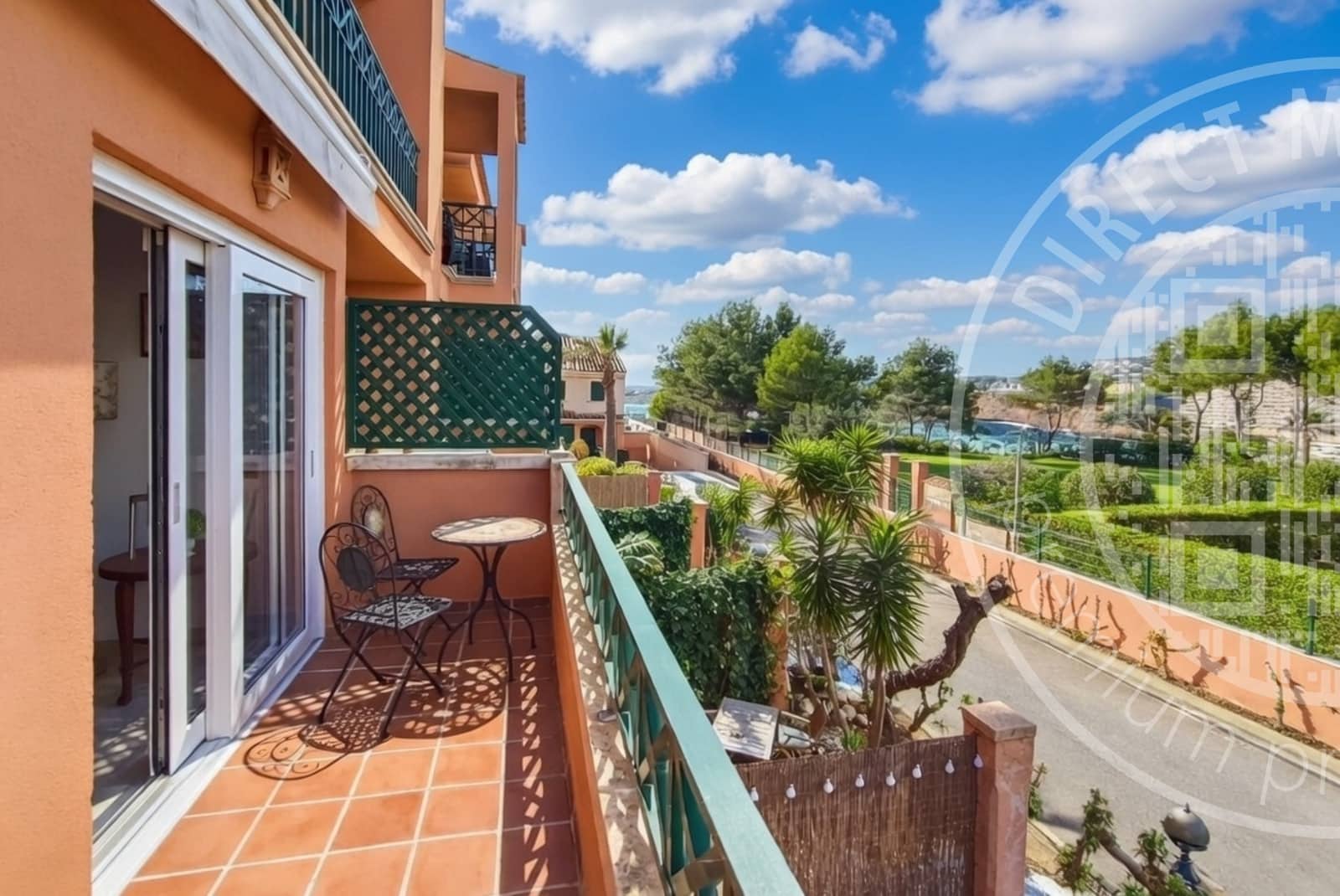 2 makuuhuone Huoneisto myytävänä paikassa El Toro / Port Adriano mukana uima-altaan 
autotalli - 750 000 € (Ref: 9584676)