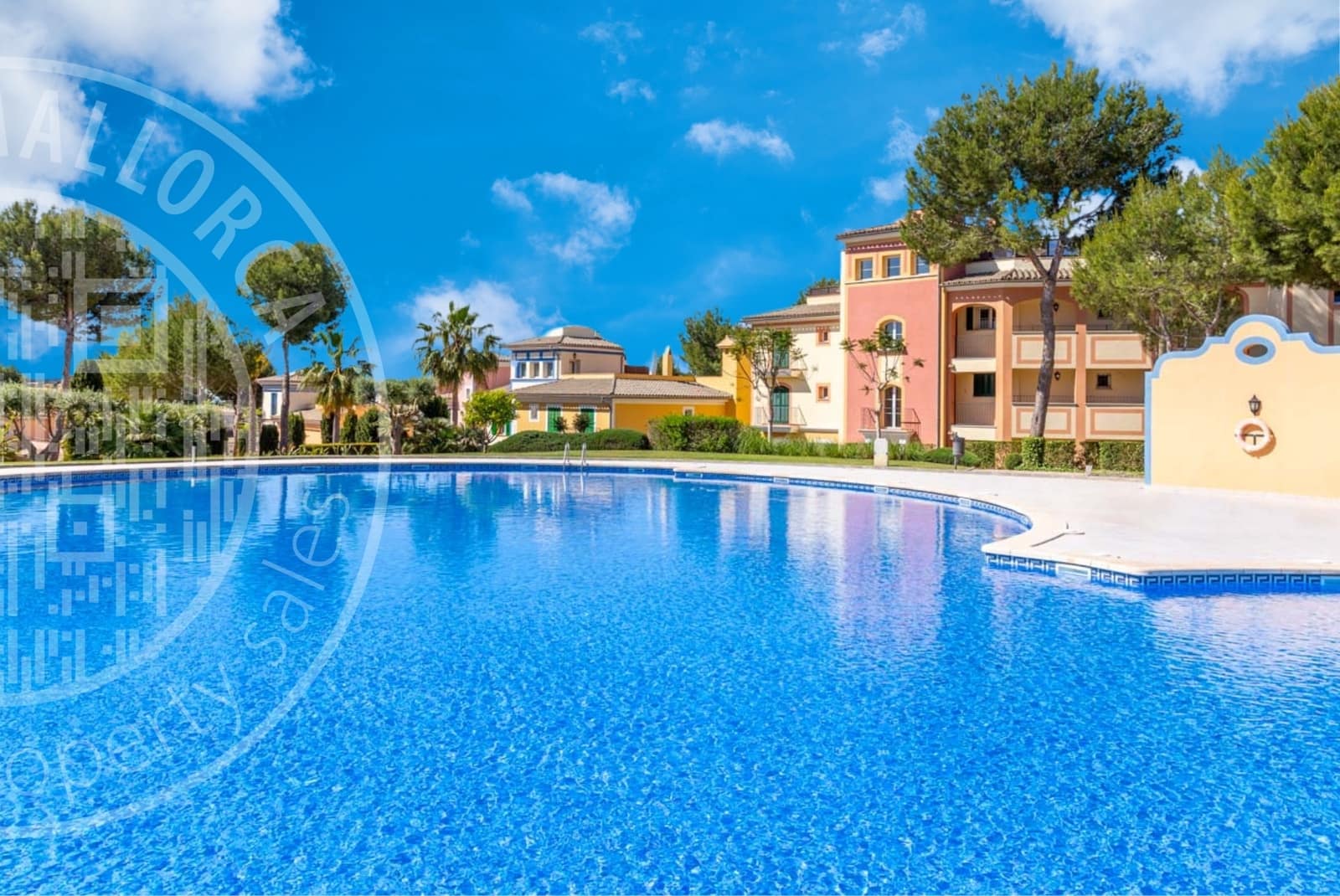 2 Zimmer Apartment zu verkaufen in El Toro / Port Adriano mit Pool Garage - 695.000 € (Ref: 9618057)