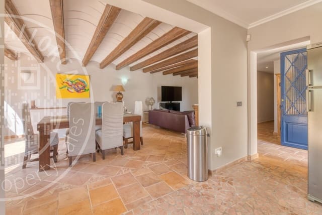 Pareado de 4 habitaciones en Santa Ponsa, Calvià en venta con piscina garaje - 995.000 € (Ref: 9683300)