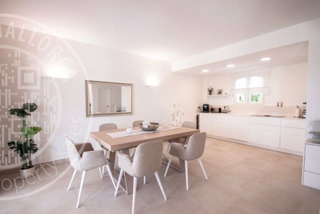 2 soverom Hus til salgs i El Toro / Port Adriano, Calvià med svømmebasseng garasje - € 1 695 000 (Ref: 9739090)
