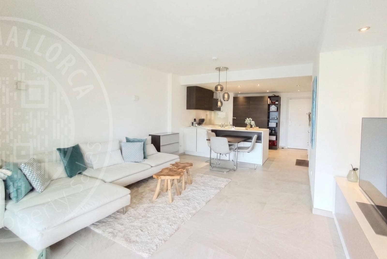 Apartamento de 2 habitaciones en Puerto de Andratx en venta con piscina garaje - 799.000 € (Ref: 9872490)