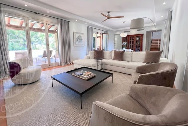 3 soveværelse Villa til salg i Santa Ponsa, Calvià med swimmingpool garage - € 2.550.000 (Ref: 9872516)