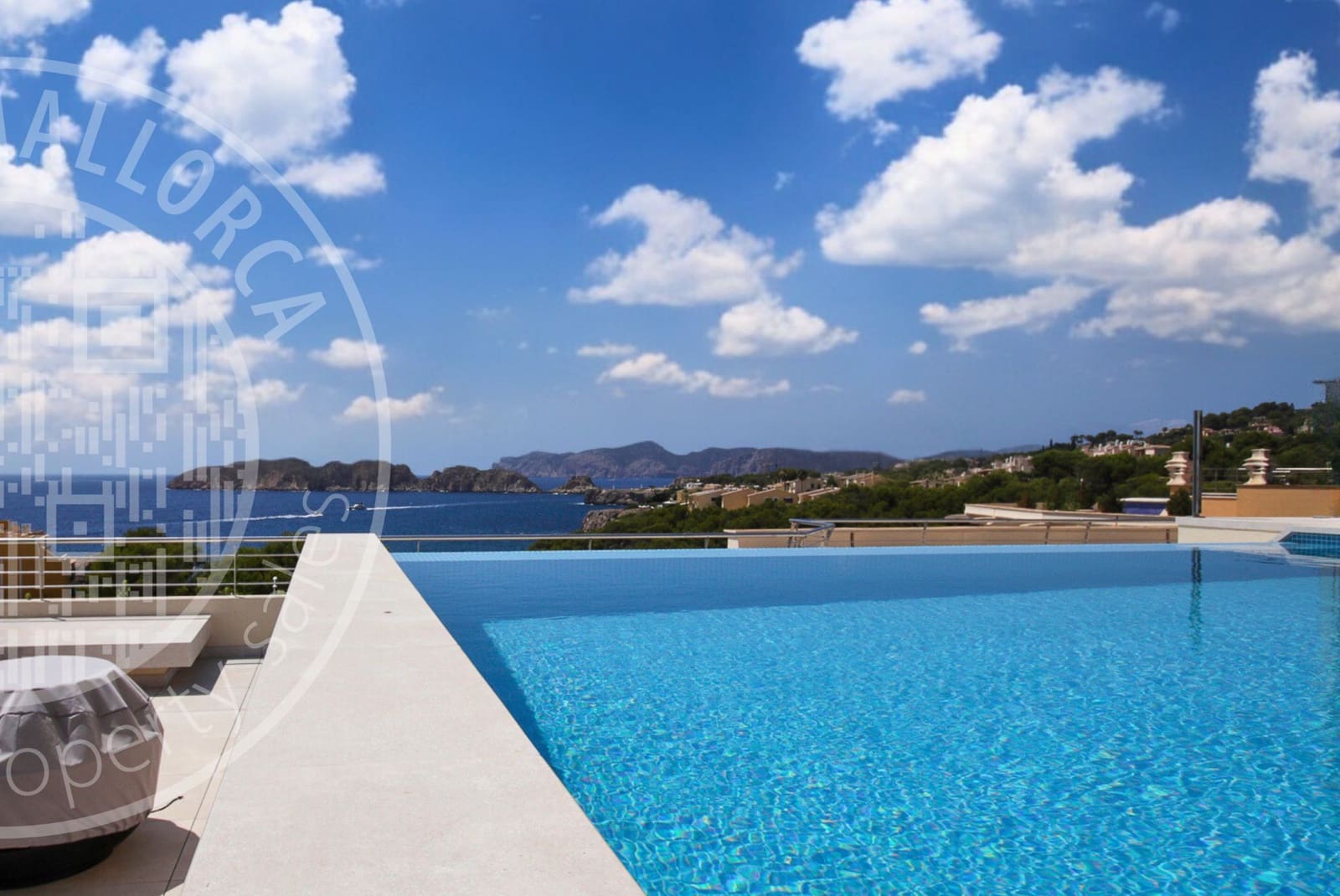 3 soveværelse Penthouse til salg i El Toro / Port Adriano med swimmingpool garage - € 3.300.000 (Ref: 9943199)