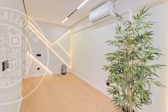 2 slaapkamer Appartement te koop in Santa Ponsa, Calvià met zwembad - € 395.000 (Ref: 9979169)
