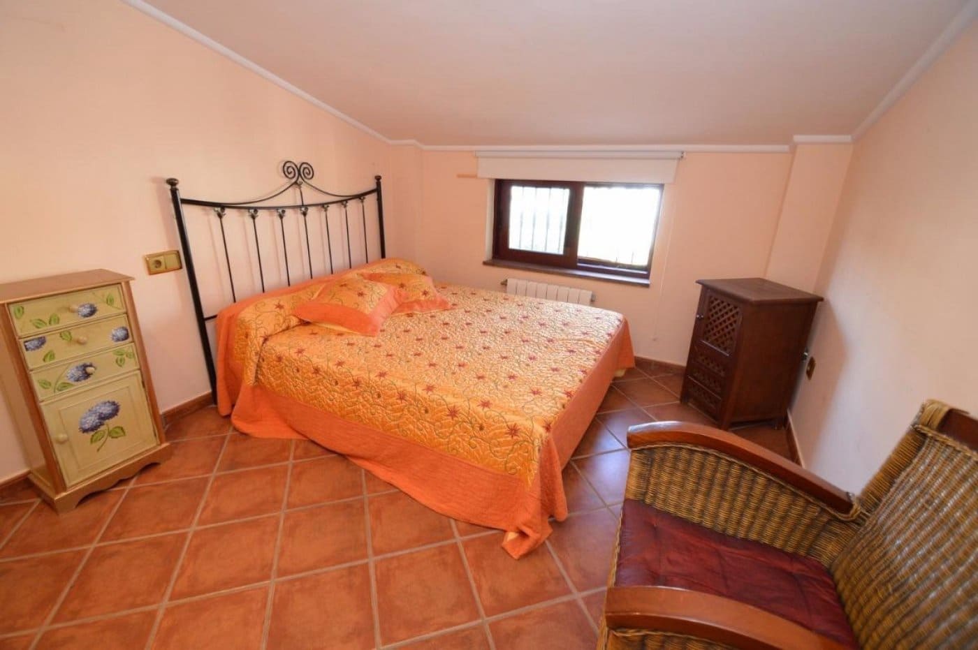 5 soveværelse Villa til salg i Torrevieja med garage - € 495.600 (Ref: 10050331)