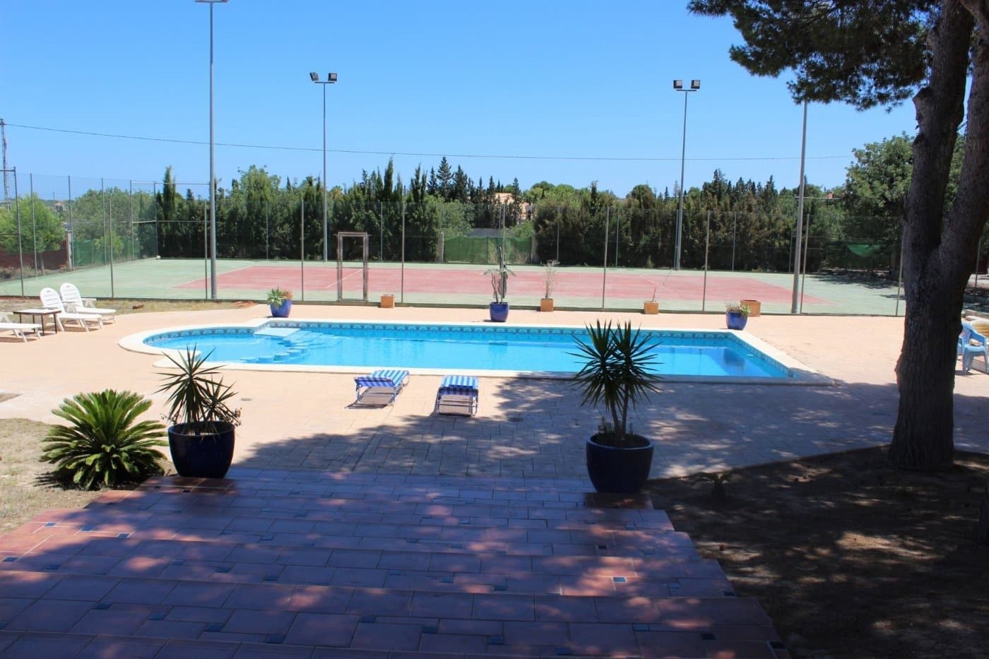 5 soveværelse Villa til salg i Torrevieja med garage - € 495.600 (Ref: 10050331)