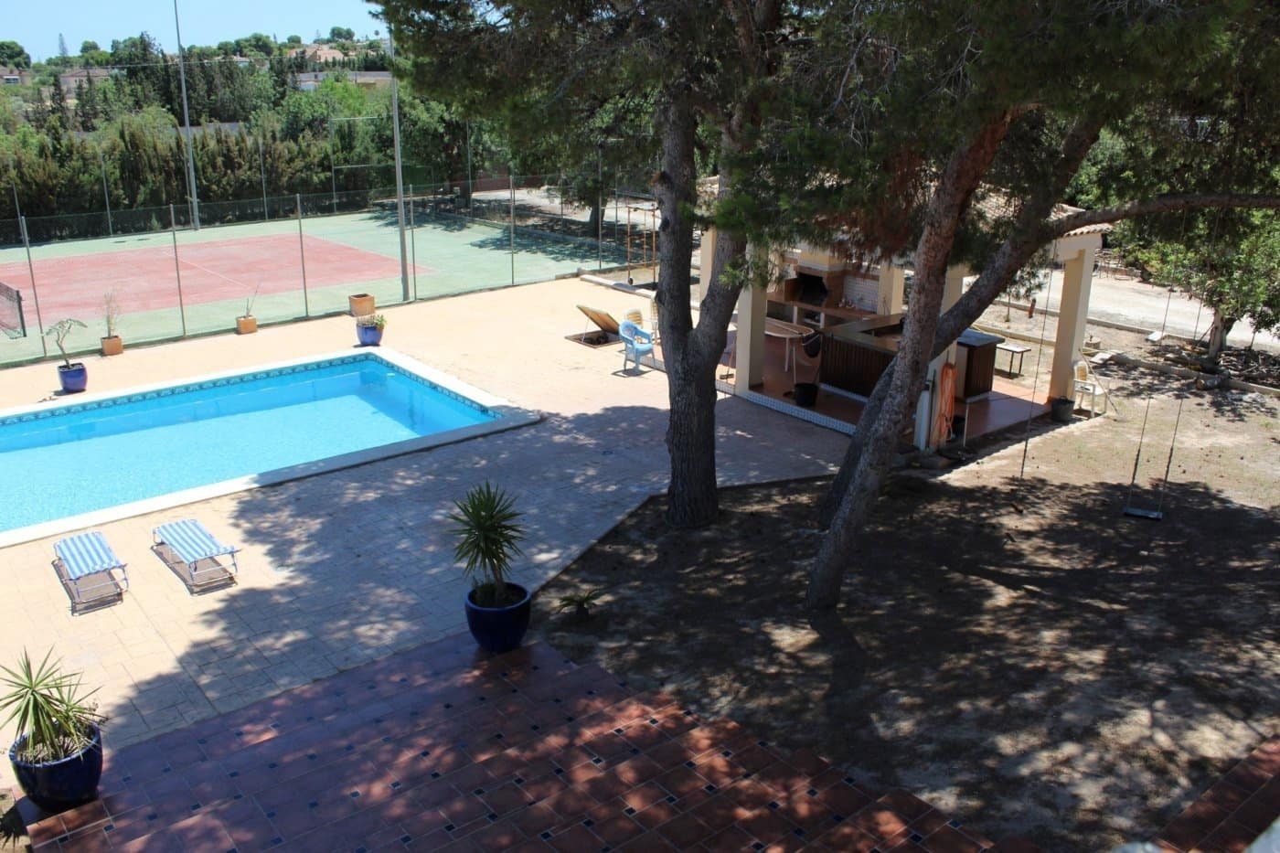 5 soveværelse Villa til salg i Torrevieja med garage - € 495.600 (Ref: 10050331)