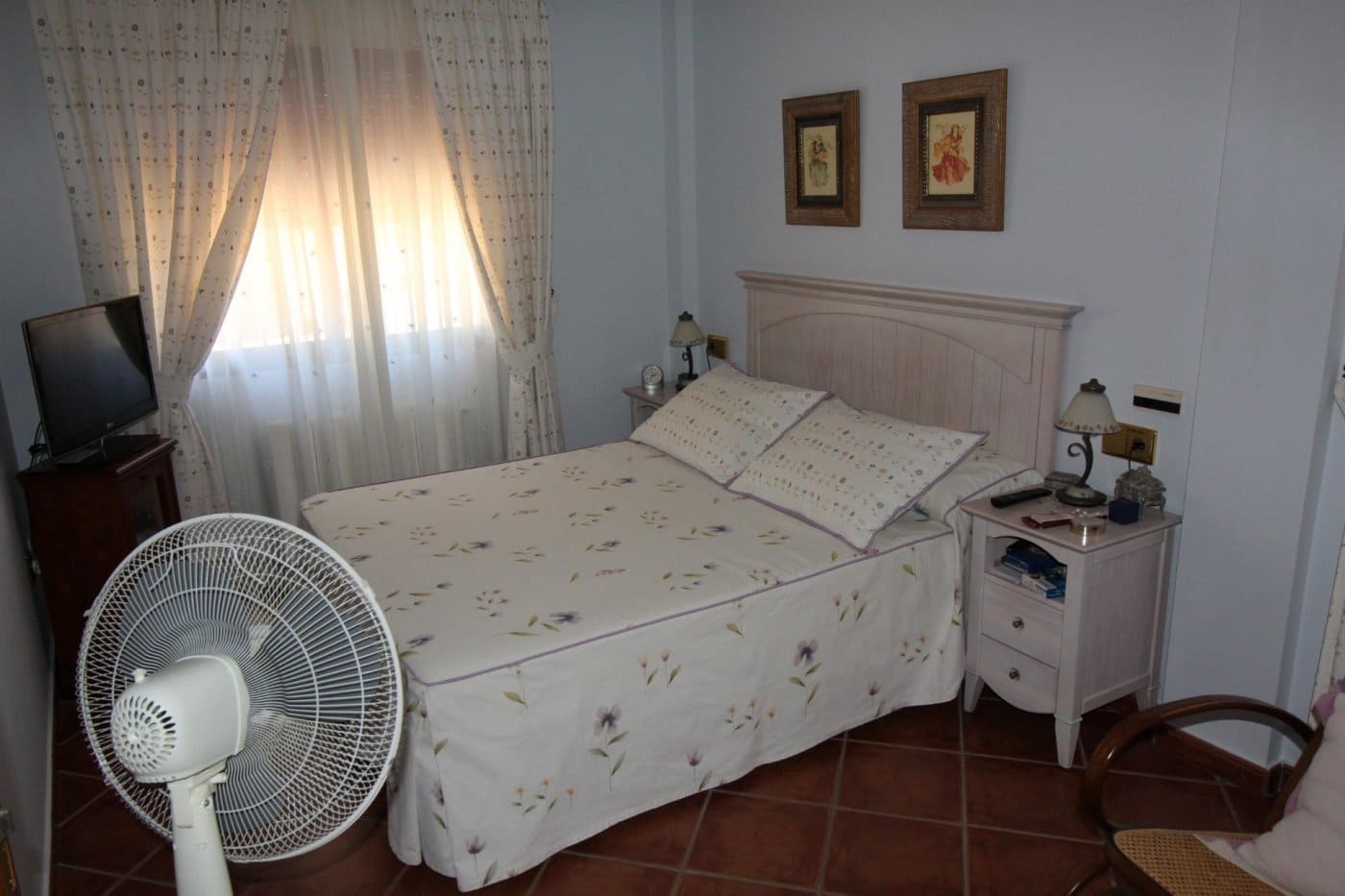 5 soveværelse Villa til salg i Torrevieja med garage - € 495.600 (Ref: 10050331)