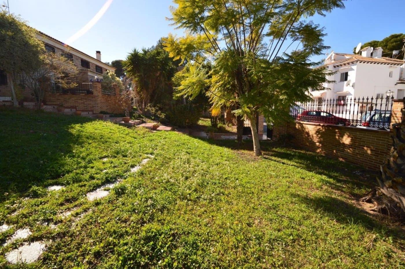 5 soveværelse Villa til salg i Torrevieja med garage - € 495.600 (Ref: 10050331)