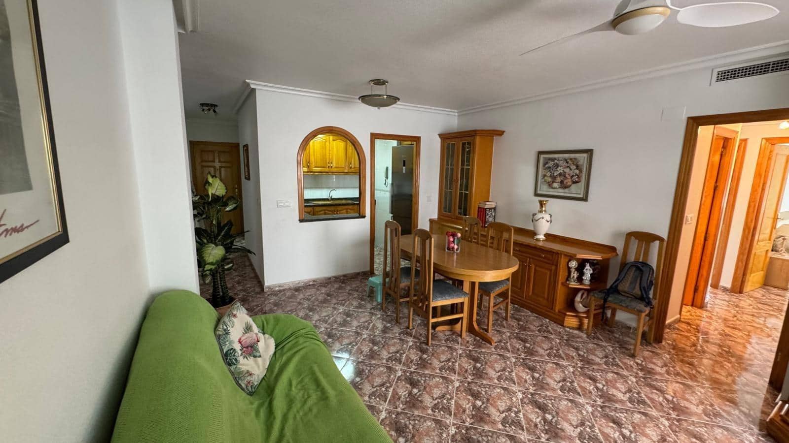 3 chambre Appartement à vendre à Torrevieja avec garage - 179 900 € (Ref: 9941001)