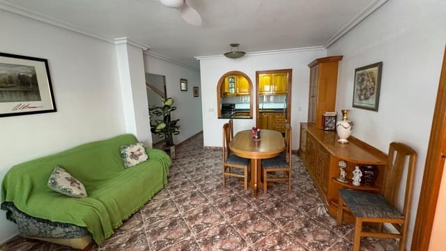 3 chambre Appartement à vendre à Centro, Torrevieja avec garage - 179 900 € (Ref: 9941001)