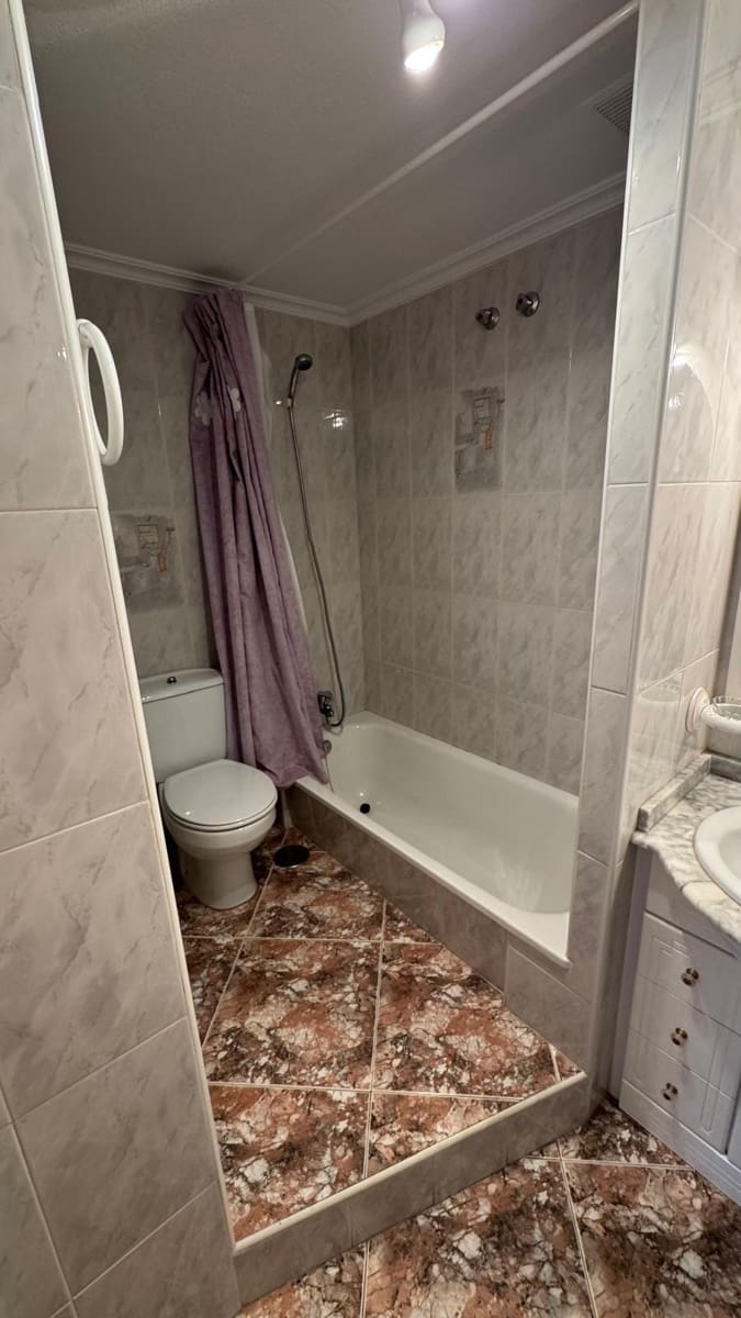 3 chambre Appartement à vendre à Torrevieja avec garage - 179 900 € (Ref: 9941001)