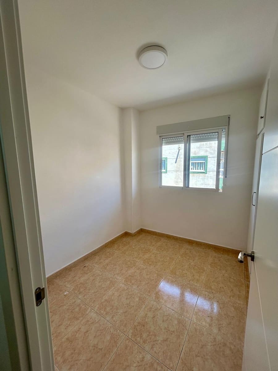2 soveværelse Lejlighed til salg i Torrevieja - € 146.000 (Ref: 9941002)