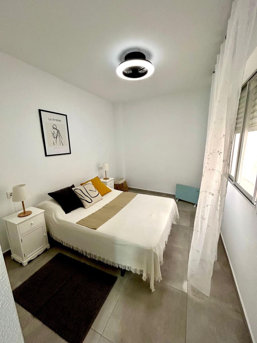 3 chambre Appartement à vendre à Torrevieja - 210 000 € (Ref: 9941007)