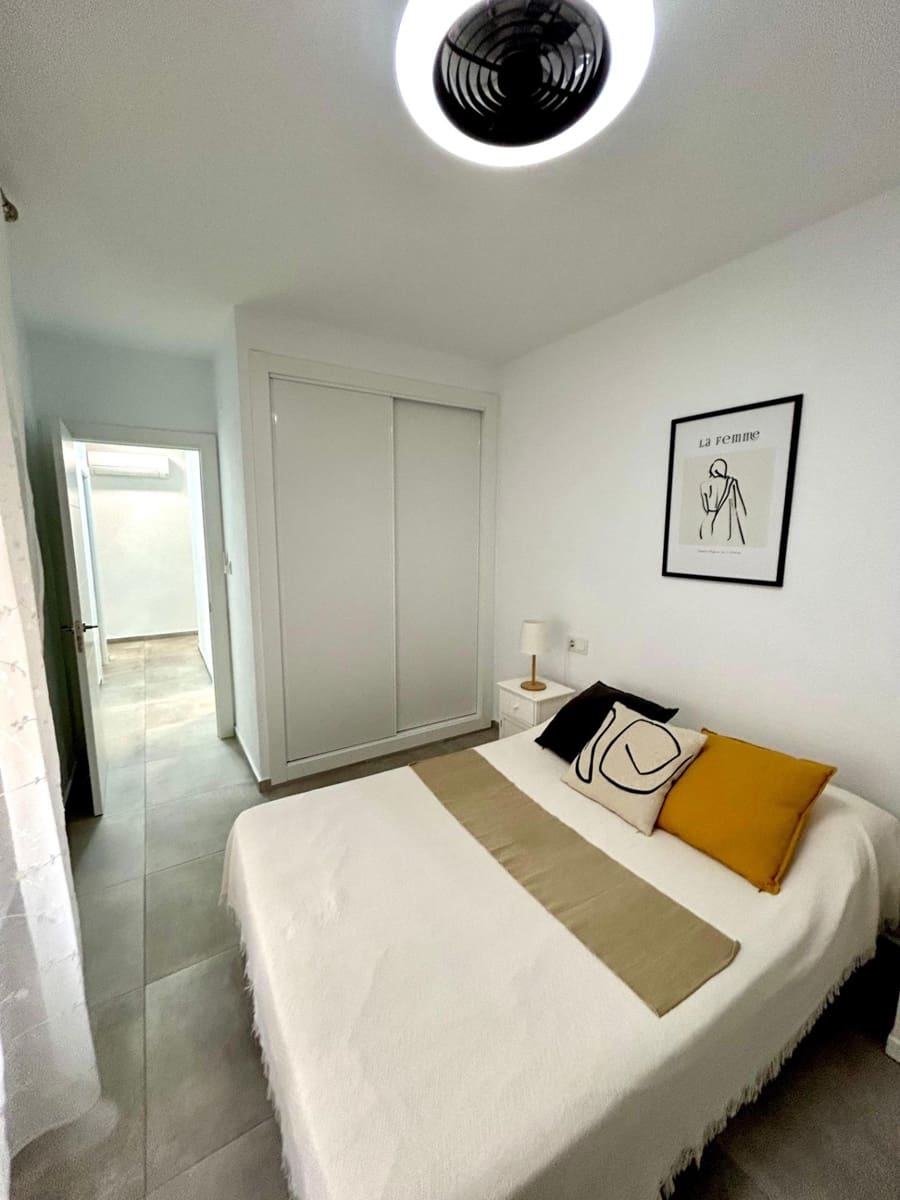 3 chambre Appartement à vendre à Torrevieja - 210 000 € (Ref: 9941007)