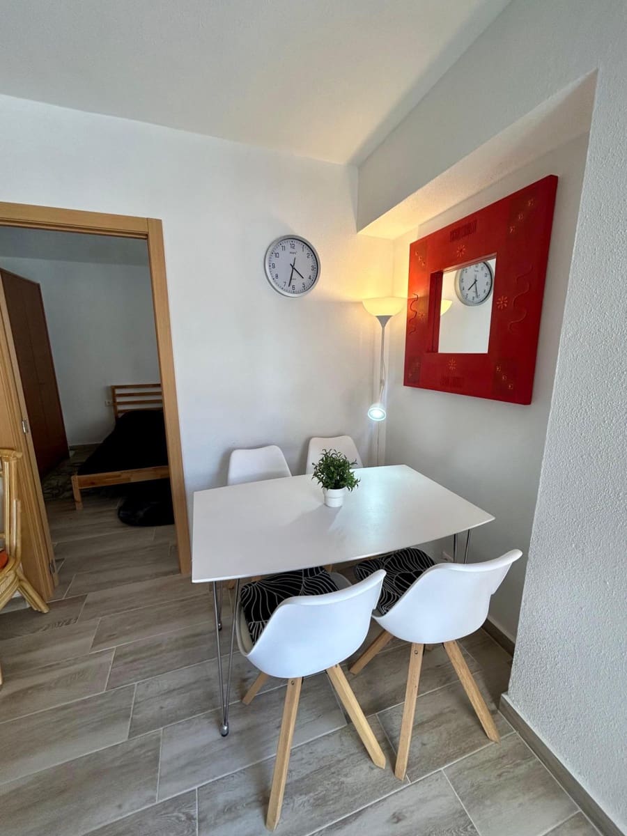 3 sovrum Lägenhet till salu i Torrevieja - 198 000 € (Ref: 9941009)