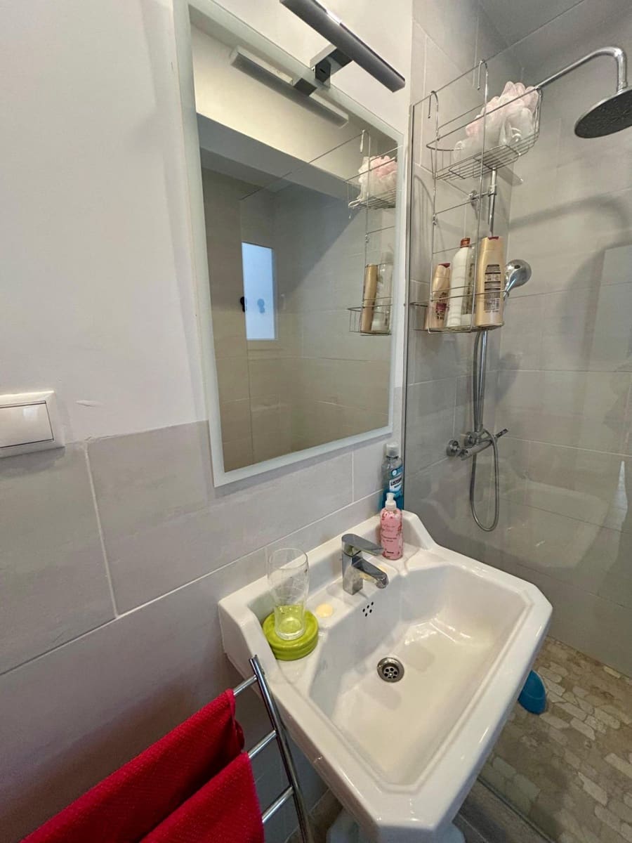 3 sovrum Lägenhet till salu i Torrevieja - 198 000 € (Ref: 9941009)