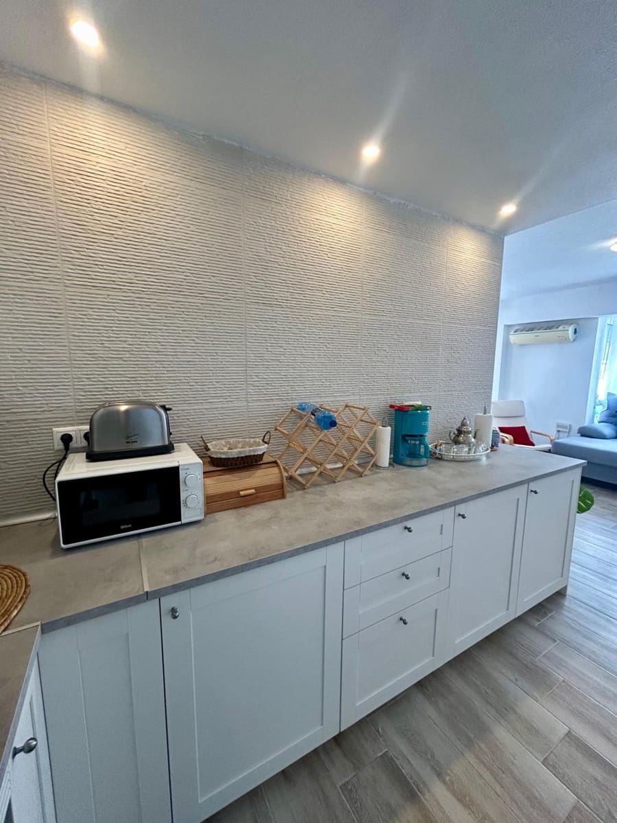 3 sovrum Lägenhet till salu i Torrevieja - 198 000 € (Ref: 9941009)