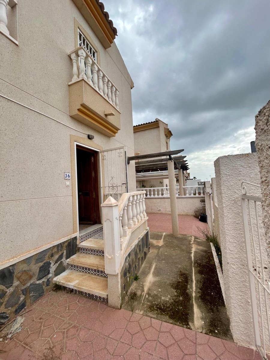 3 slaapkamer Villa te koop in Rojales met garage - € 360.000 (Ref: 9941011)
