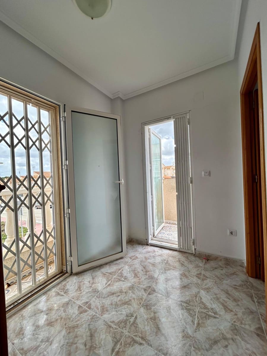 3 slaapkamer Villa te koop in Rojales met garage - € 360.000 (Ref: 9941011)
