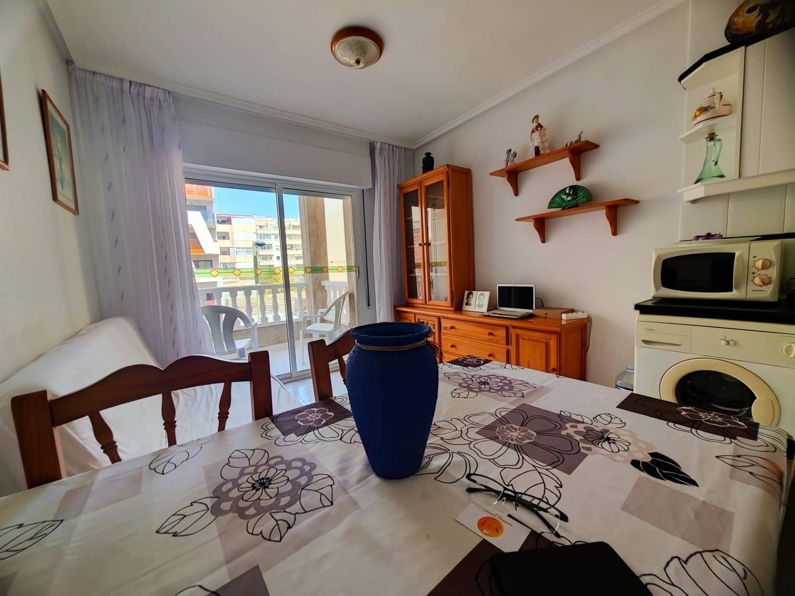 1 sovrum Lägenhet till salu i Torrevieja - 141 000 € (Ref: 9941012)
