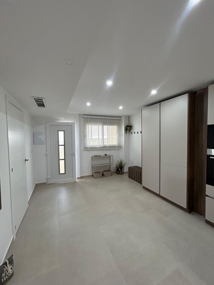 2 chambre Appartement de Plage à vendre à Torrevieja - 289 900 € (Ref: 9941013)