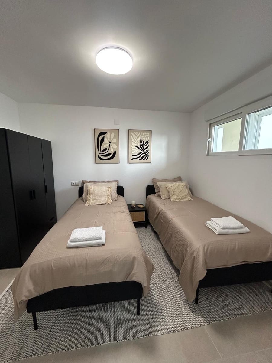 2 chambre Appartement de Plage à vendre à Torrevieja - 289 900 € (Ref: 9941013)