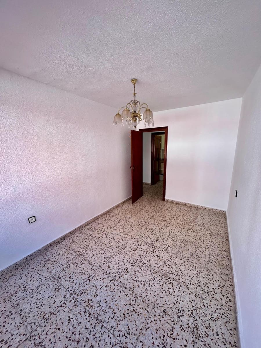 3 soveværelse Lejlighed til salg i Torrevieja - € 135.000 (Ref: 9941018)