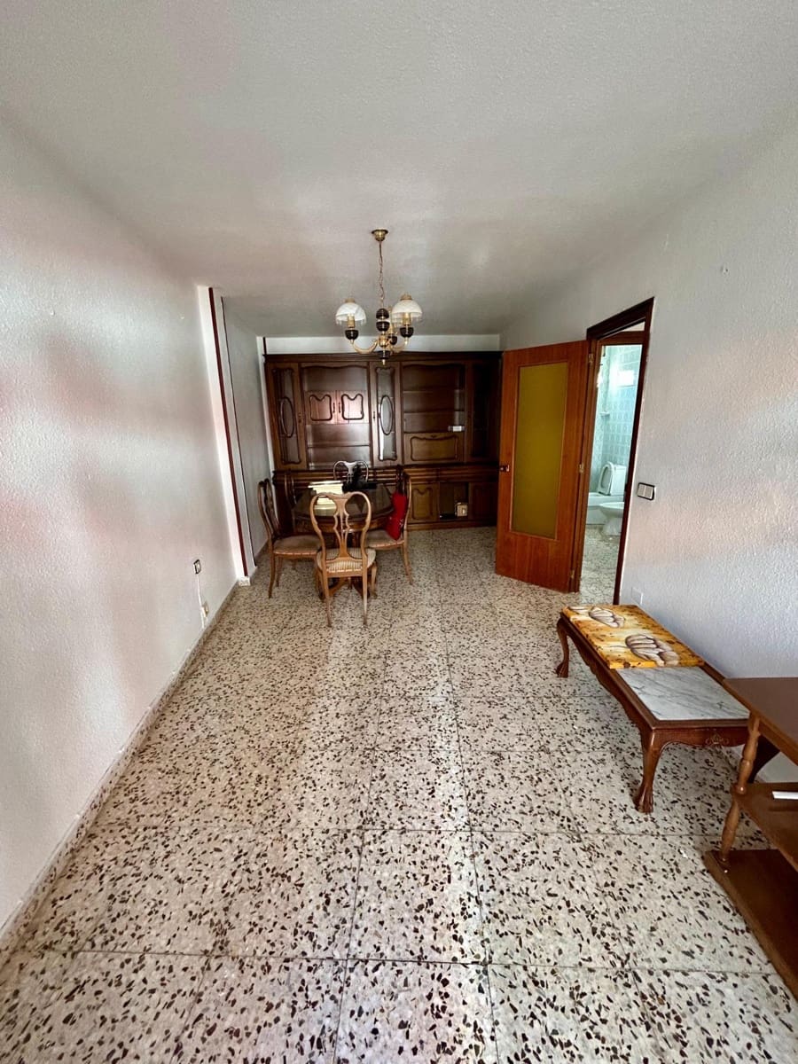 3 soveværelse Lejlighed til salg i Torrevieja - € 135.000 (Ref: 9941018)