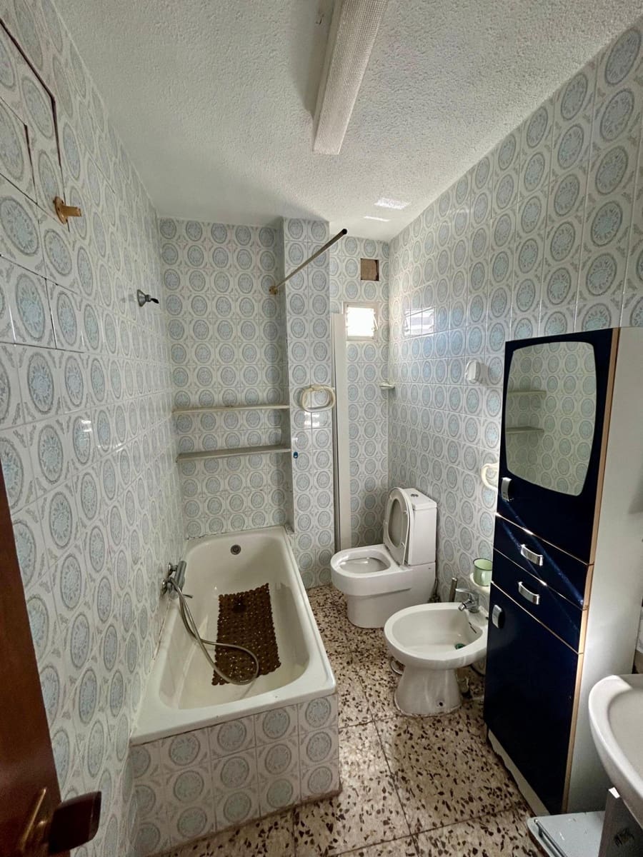 3 soveværelse Lejlighed til salg i Torrevieja - € 135.000 (Ref: 9941018)