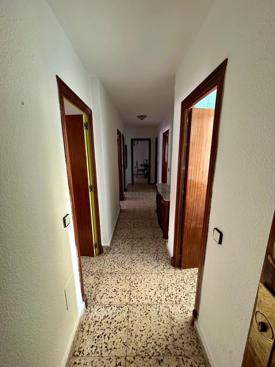 3 soveværelse Lejlighed til salg i Torrevieja - € 135.000 (Ref: 9941018)