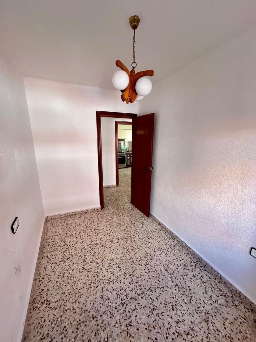 3 soveværelse Lejlighed til salg i Torrevieja - € 135.000 (Ref: 9941018)