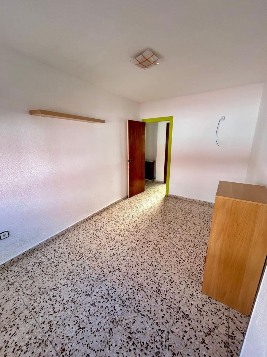 3 soveværelse Lejlighed til salg i Torrevieja - € 135.000 (Ref: 9941018)