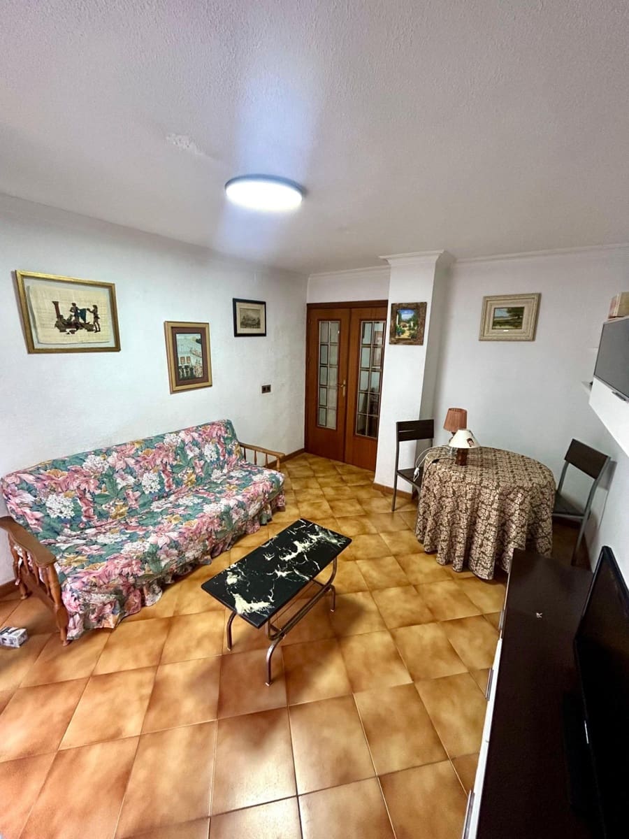 3 bedroom Apartment for sale in Torrevieja - € 199,000 (Ref: 9941019)