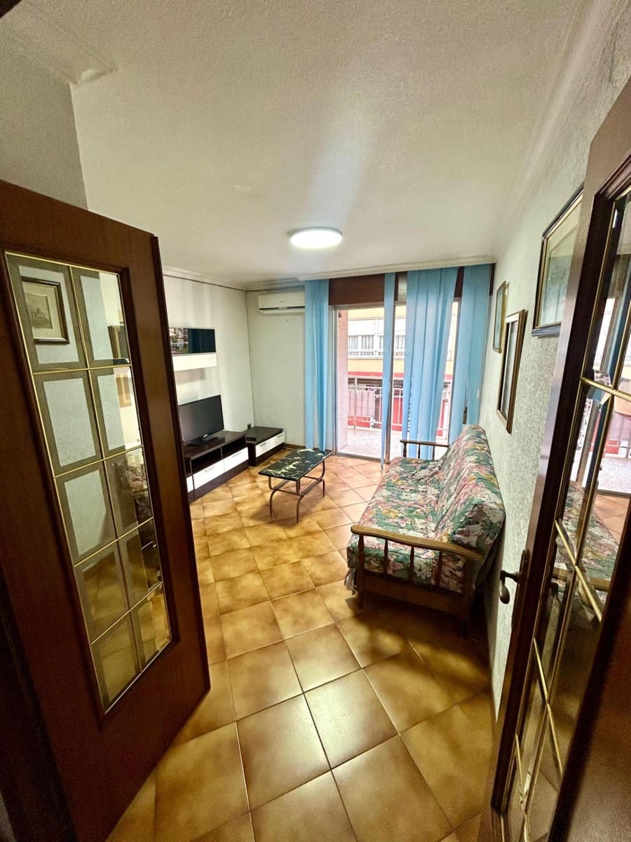 3 bedroom Apartment for sale in Torrevieja - € 199,000 (Ref: 9941019)
