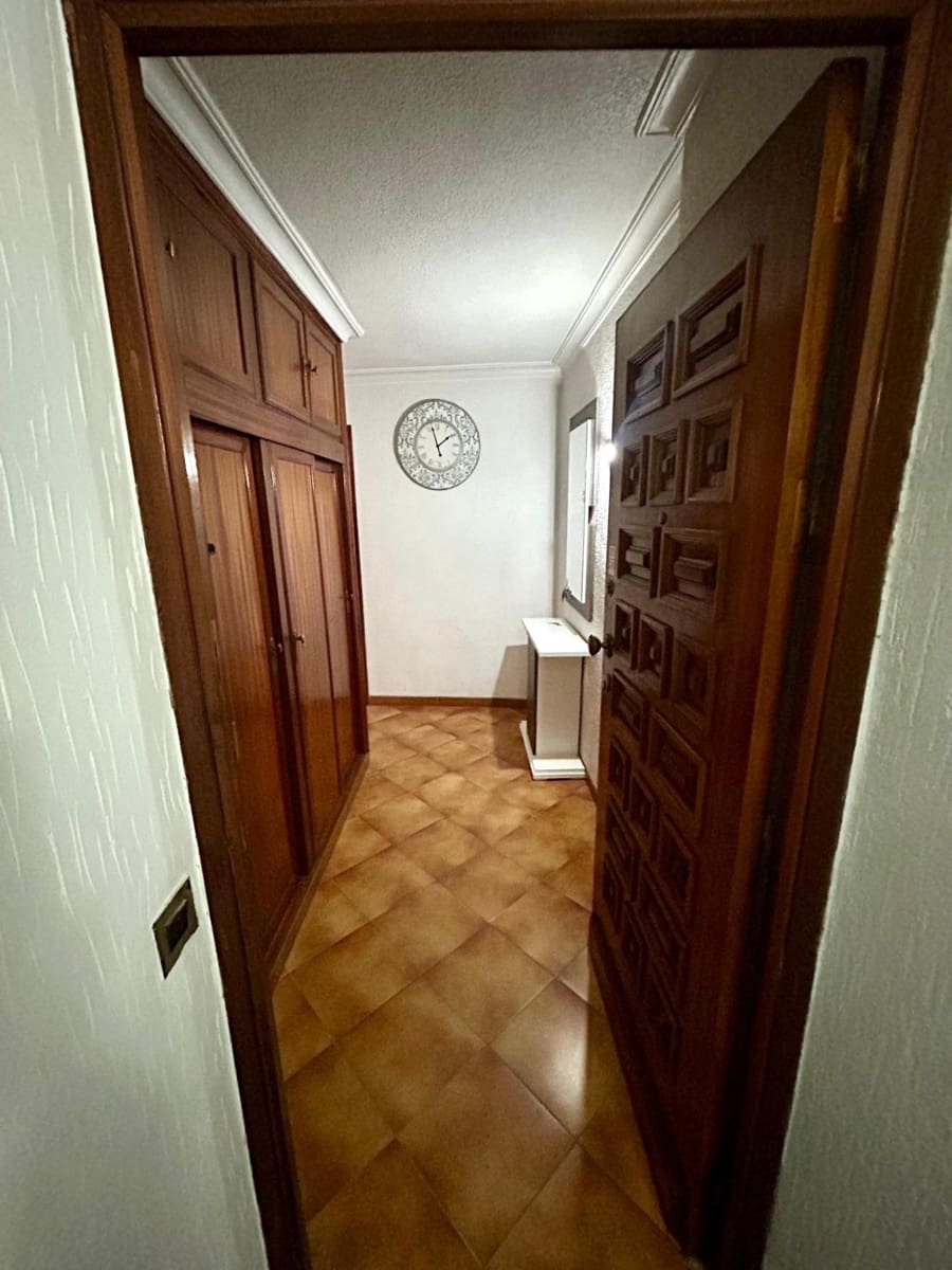 3 bedroom Apartment for sale in Torrevieja - € 199,000 (Ref: 9941019)