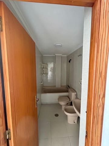 1 soverom Penthouse til salgs i Centro, Torrevieja - € 105 000 (Ref: 9941020)