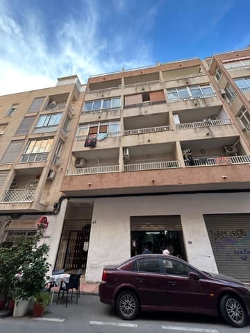 1 soverom Penthouse til salgs i Centro, Torrevieja - € 105 000 (Ref: 9941020)