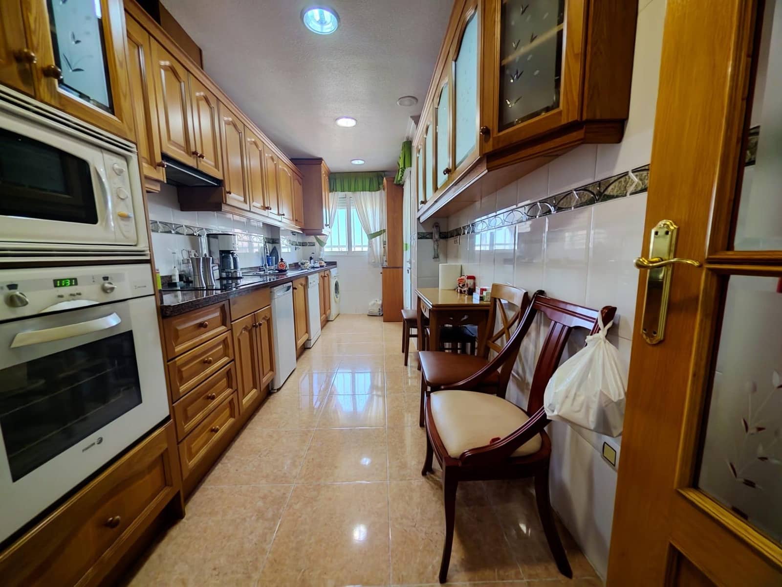 3 bedroom Apartment for sale in Torrevieja with garage - € 325,000 (Ref: 9966695)