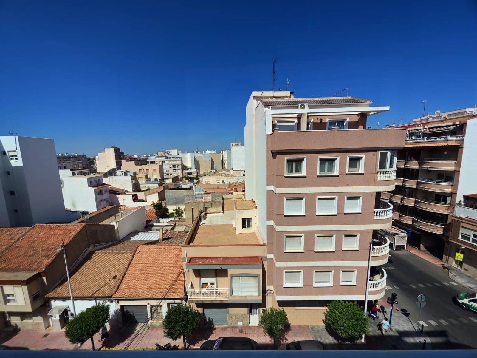 3 bedroom Apartment for sale in Torrevieja with garage - € 325,000 (Ref: 9966695)
